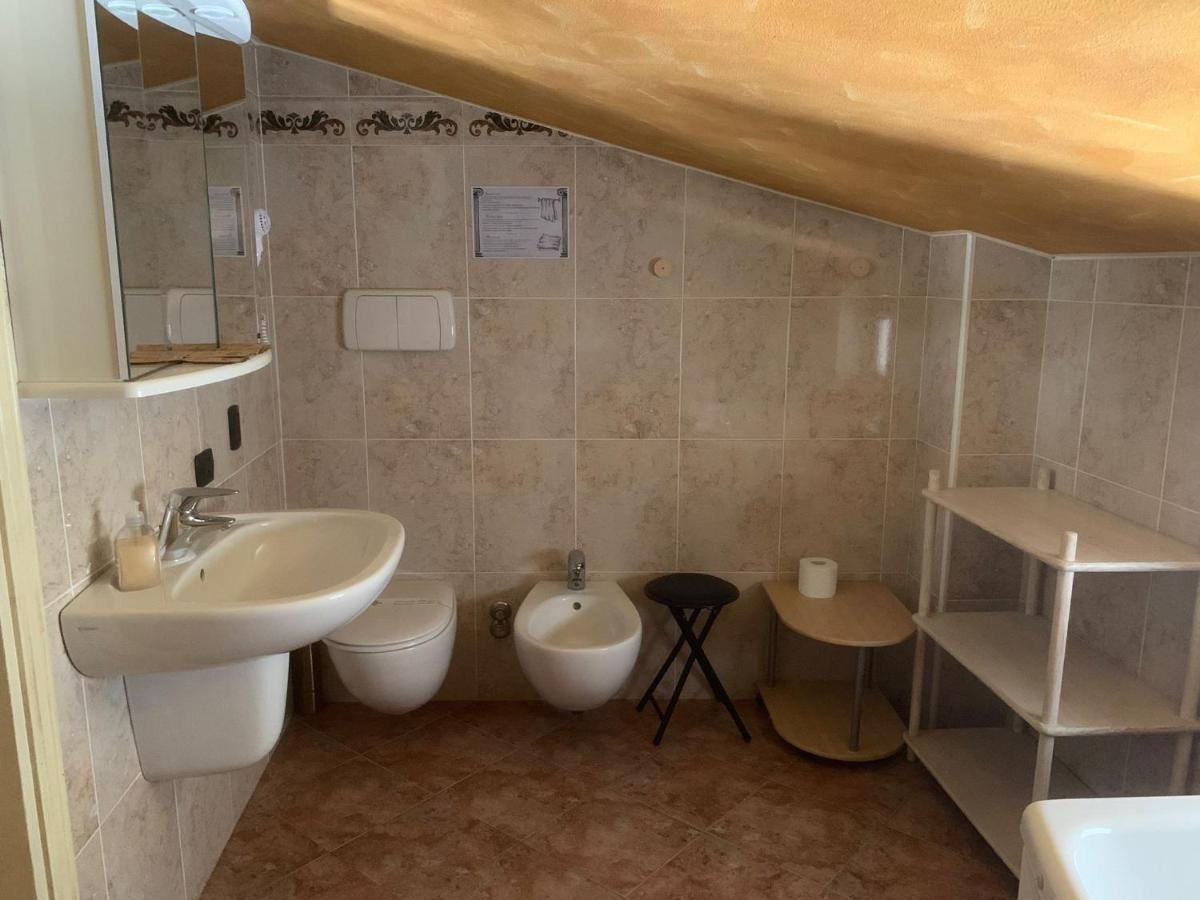 Hotel Due Colonne سان بونيفاتشيو المظهر الخارجي الصورة