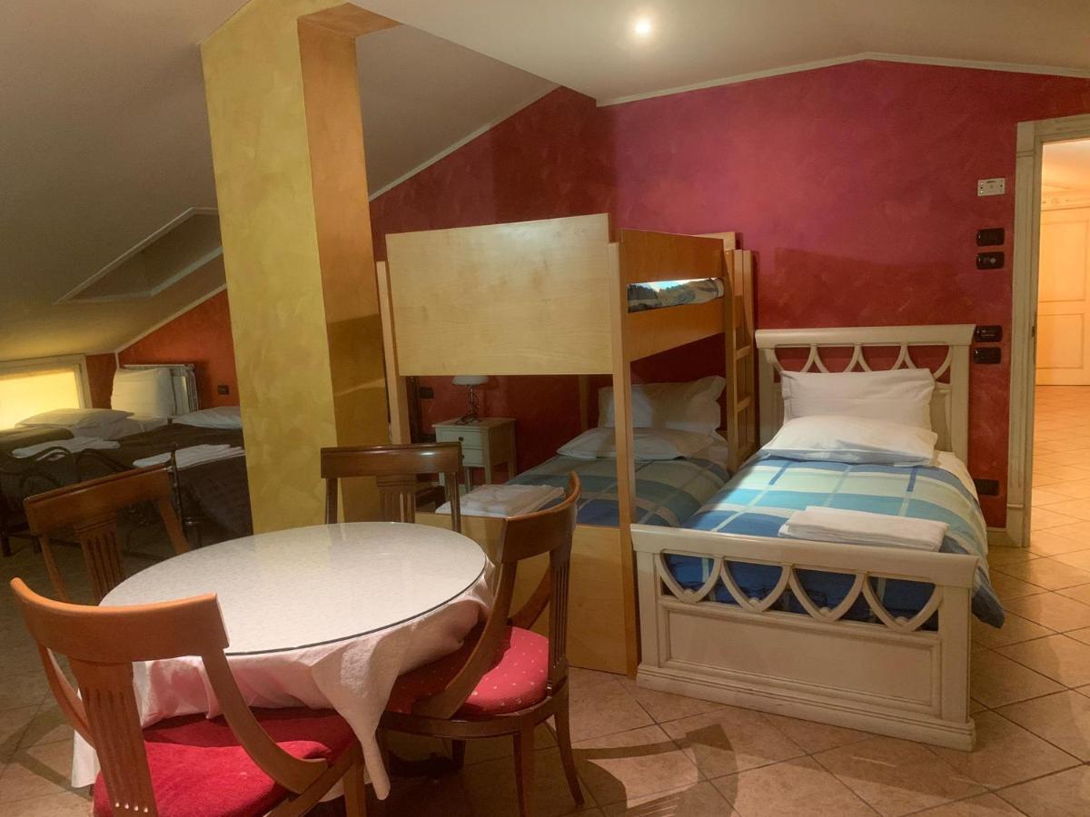 Hotel Due Colonne سان بونيفاتشيو المظهر الخارجي الصورة