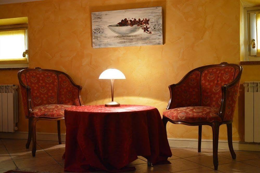 Hotel Due Colonne سان بونيفاتشيو المظهر الخارجي الصورة